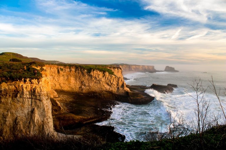 Driving the Pacific Coast Highway: a Road Trip Guide for Families