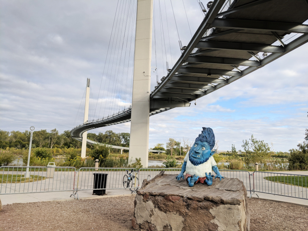 Troll under Omaha bridge